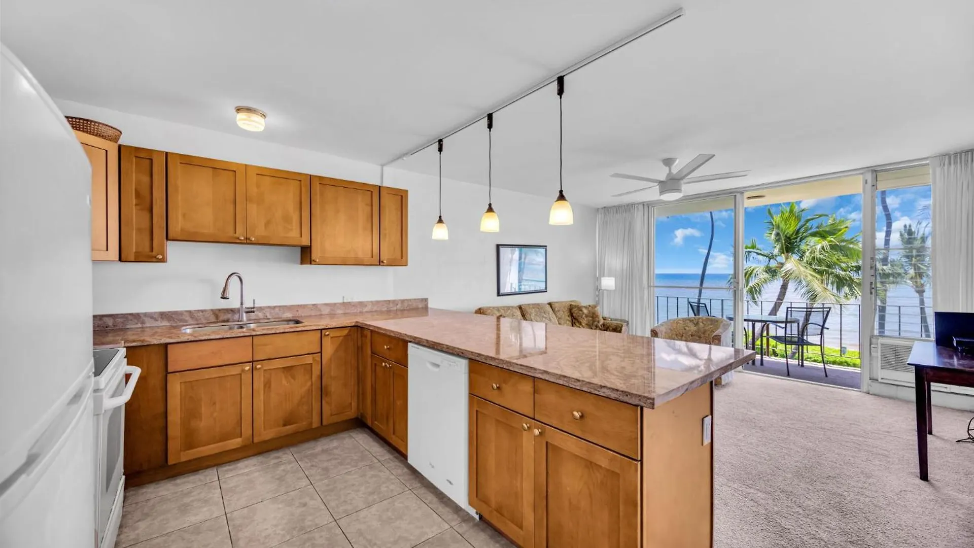Hale Kai O'Kihei 301 Apartment